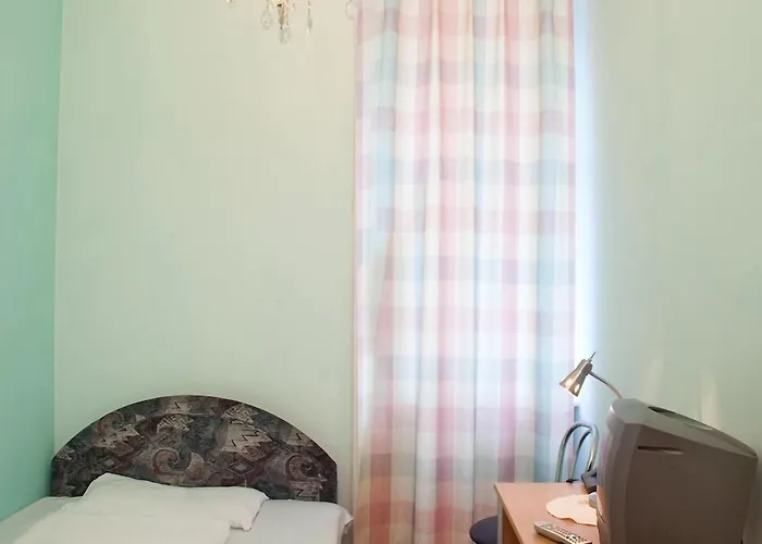Vera Pensión 2*